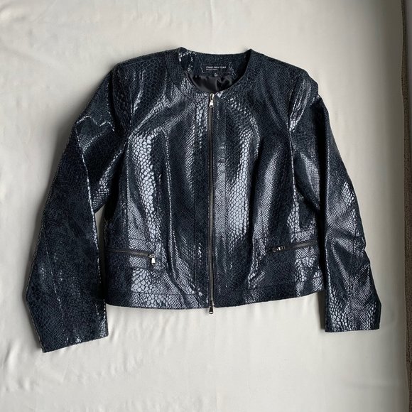 Jones New York Leather Jacket - Picture 9 of 10